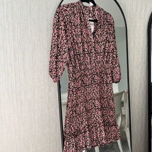 MNG Short dress new size M USA6, runs like an 2-4
